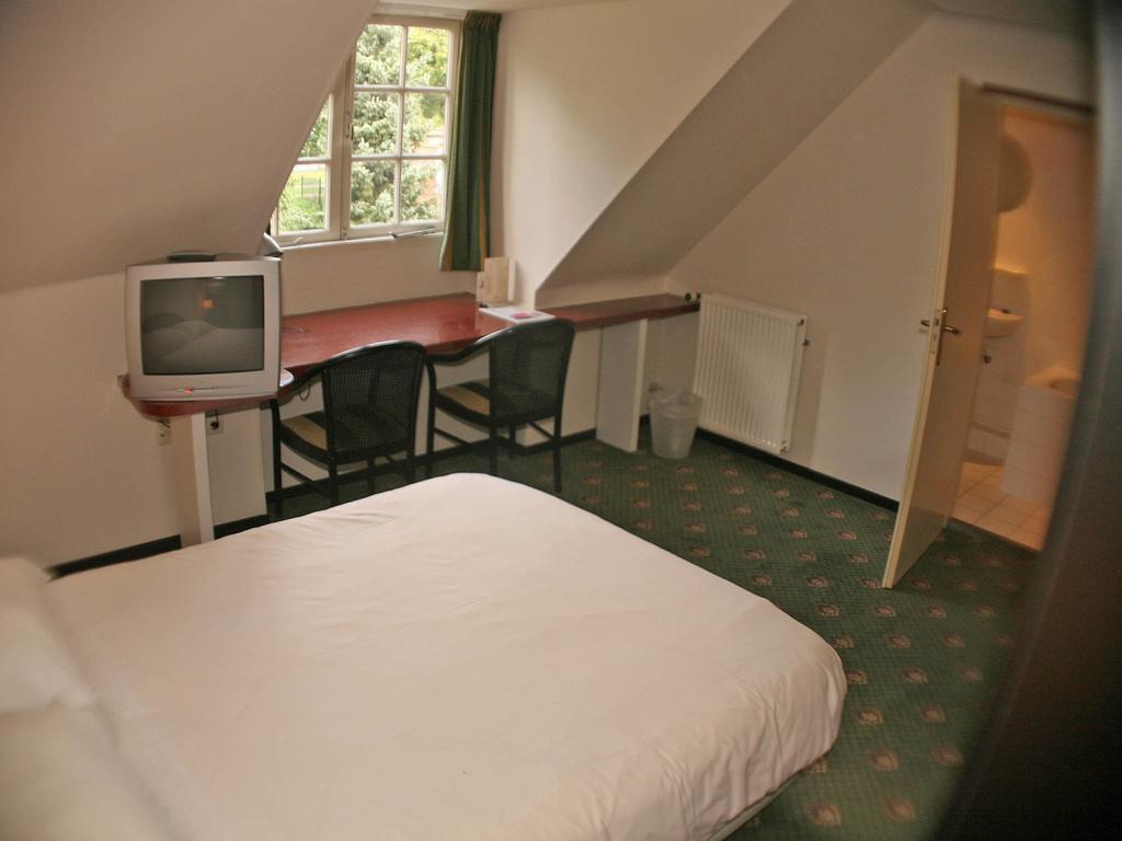 Hotel De Collse Hoeve Nuenen Zimmer foto